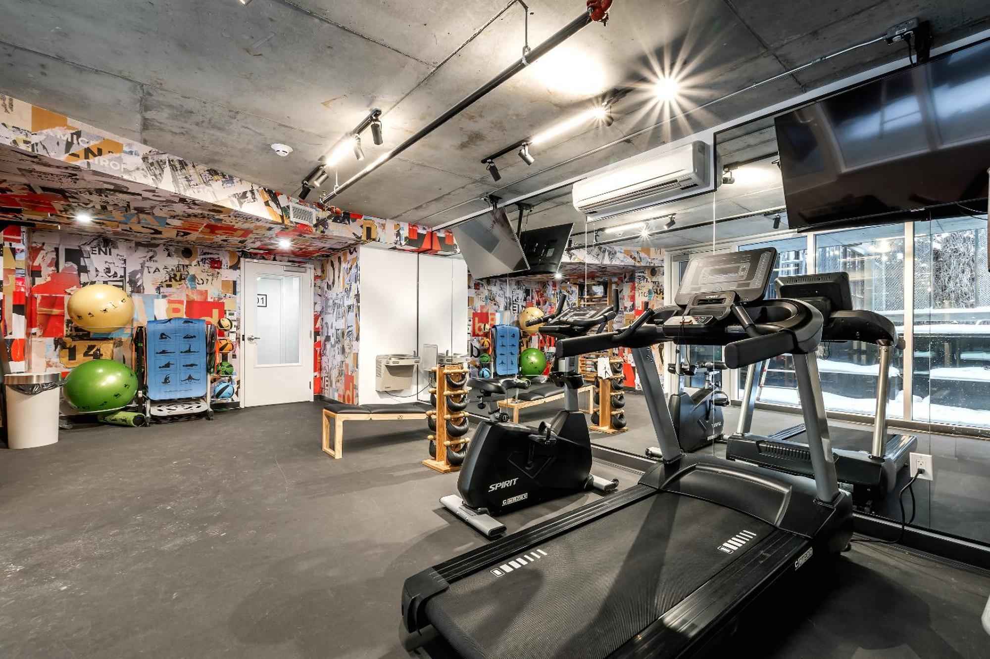 Magnifique Studio Au Centre-Ville A 5 Min A Pied De Tout Montréal Exterior foto